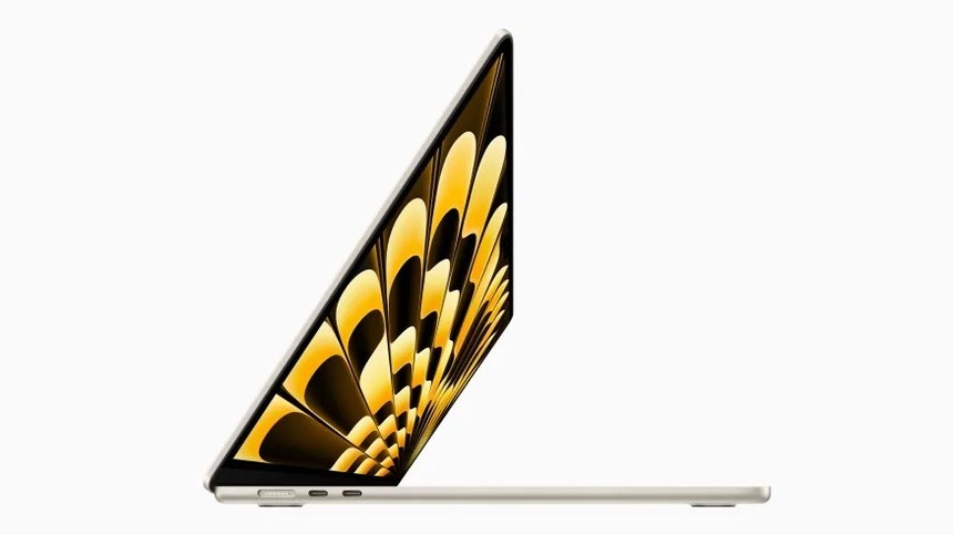Apple a prezentat un nou MacBook Air de 15 inch, alături de Mac Studio şi Mac Pro