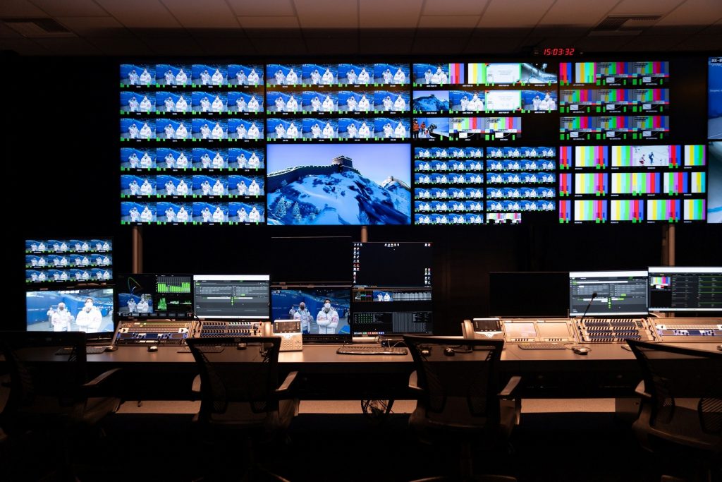 Tehnologia întâlnește zăpada: TCL transformă Jocurile Olimpice de Iarnă Milano Cortina 2026 într-o experiență imersivă